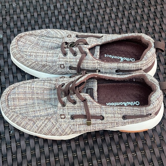 OrthoComfoot Women’s Brown Boat Shoes with Arch Support Slip on size 42. Us 11 - Picture 3 of 10
